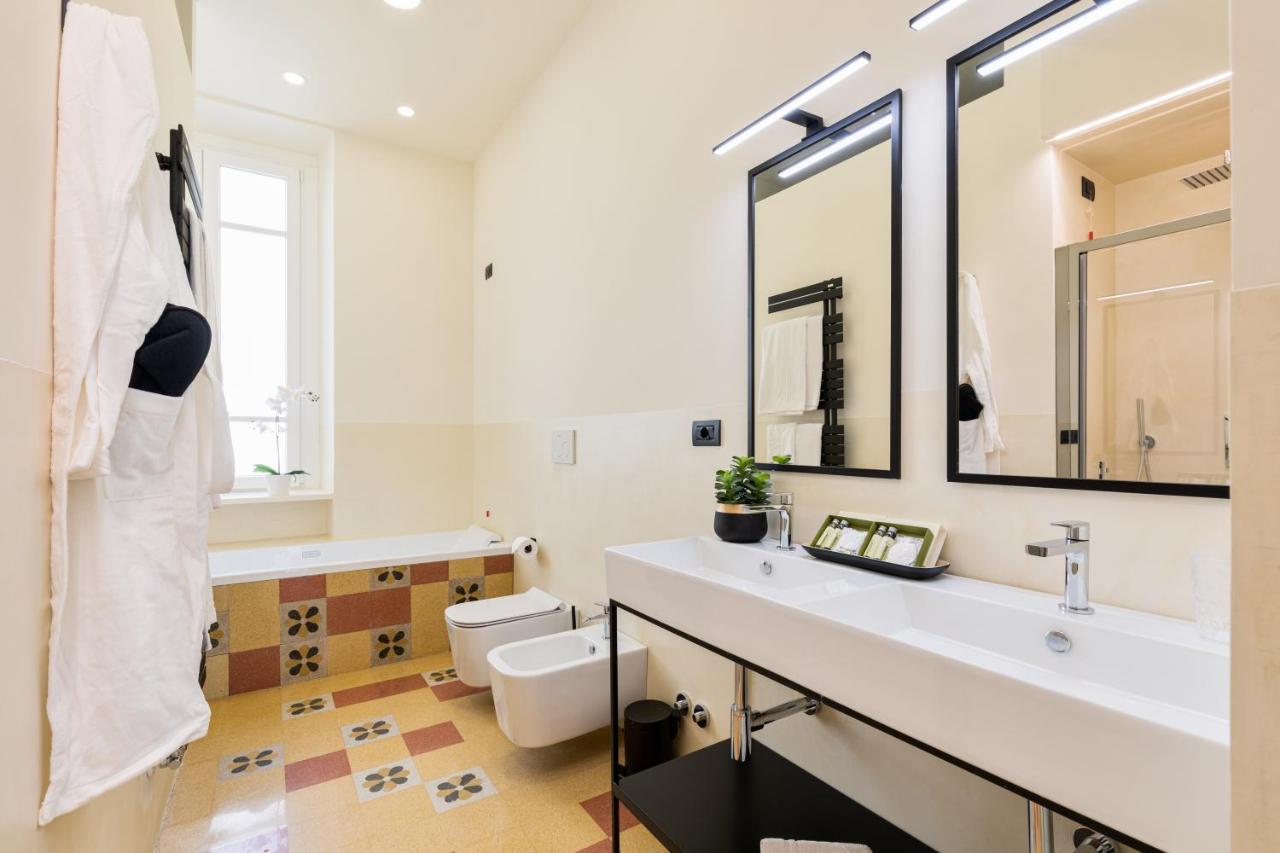 Foresteria Di Piazza Cavour - Luxury Suites & Guest House Rome Buitenkant foto